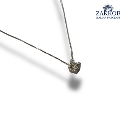 Collana Punto Luce in Oro Bianco 2,00 gr con Diamante Naturale 0,15 ct